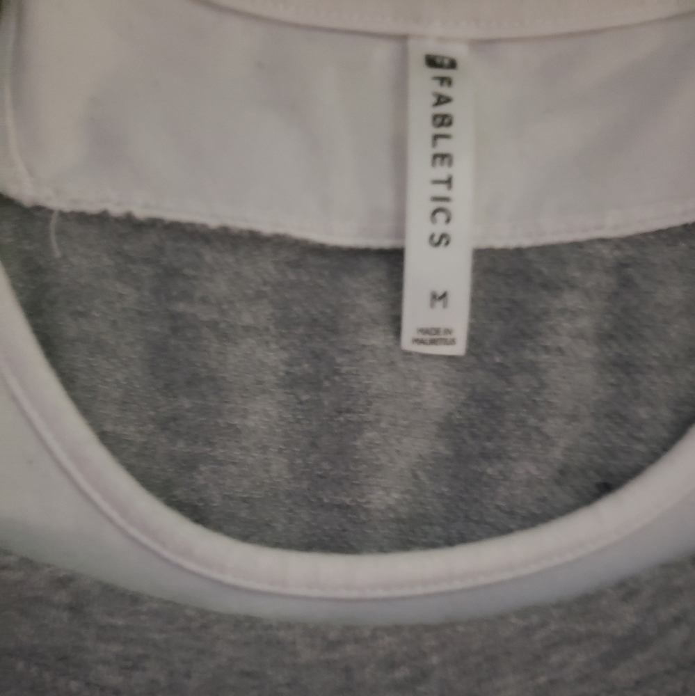 FABLETICS TANK SHIRT - Picture 4 of 4